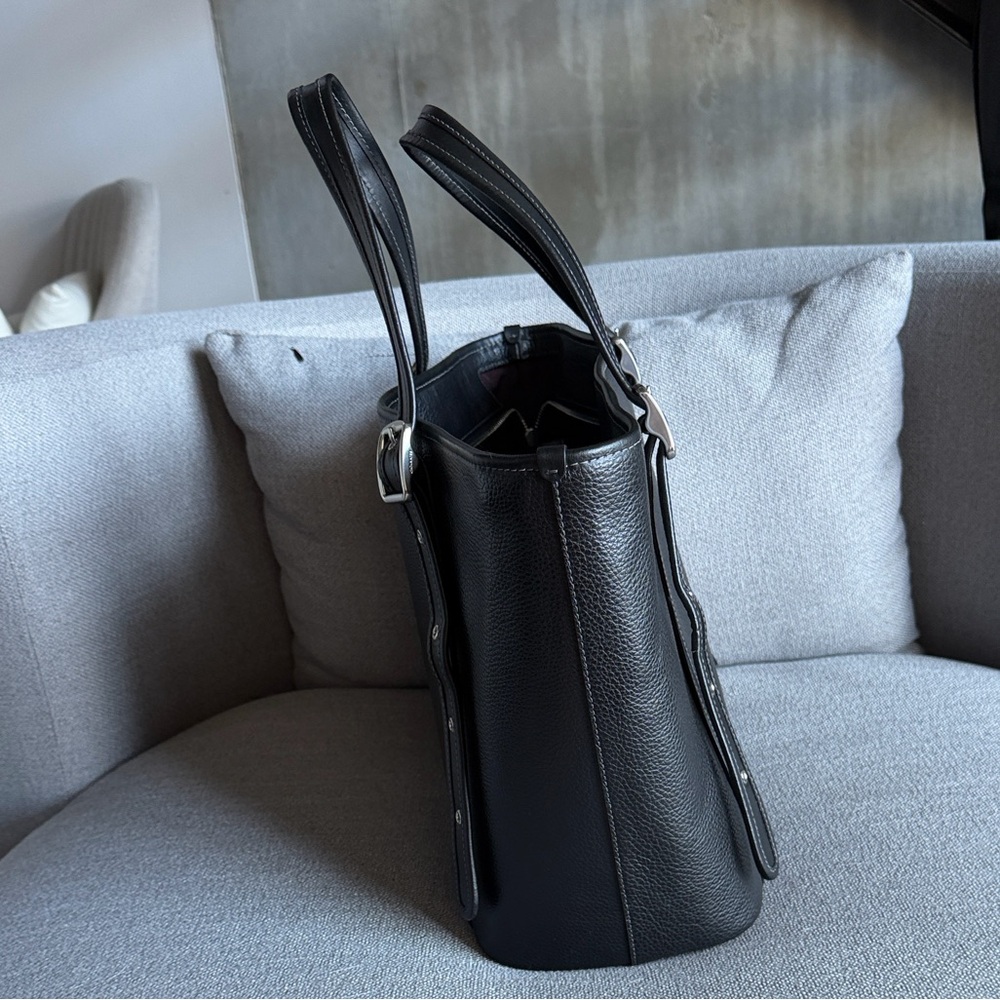 Coach Black Pebbled Leather Tote - Picture 4 of 10